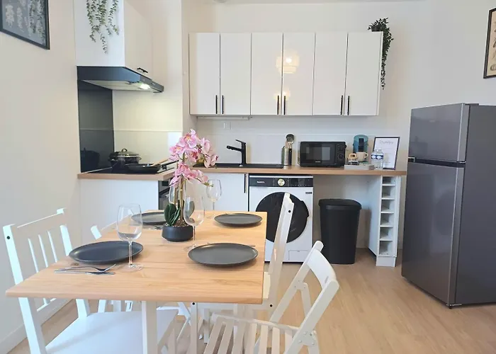 Le Clos Carnot 2 - Proche Commodites Apartment *